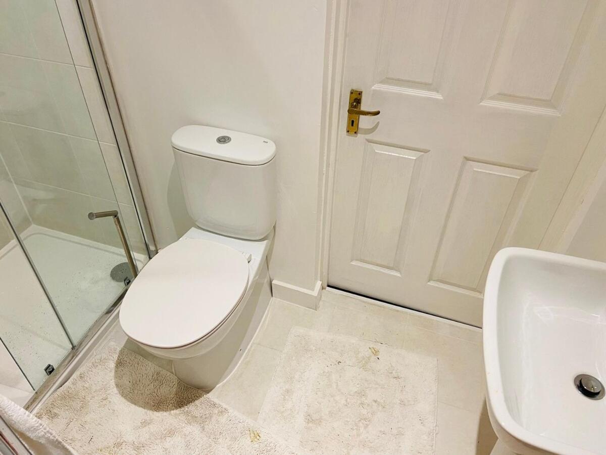 New Snug Doubleensuite In Central Forest Row Exterior foto