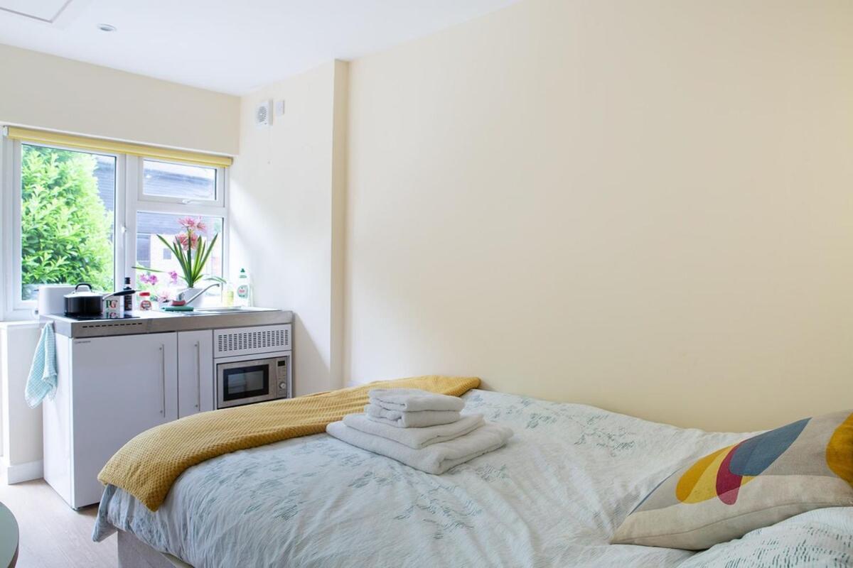 New Snug Doubleensuite In Central Forest Row Exterior foto